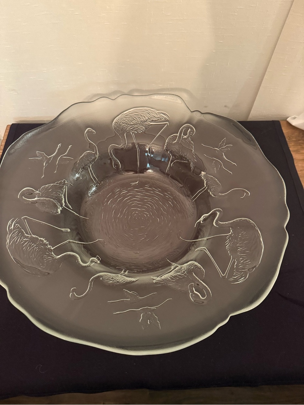 🦩Raised flamingo 🦩 bowl.  French glass 14” scalloped edge.
